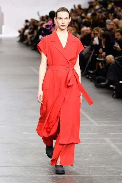 Look 13